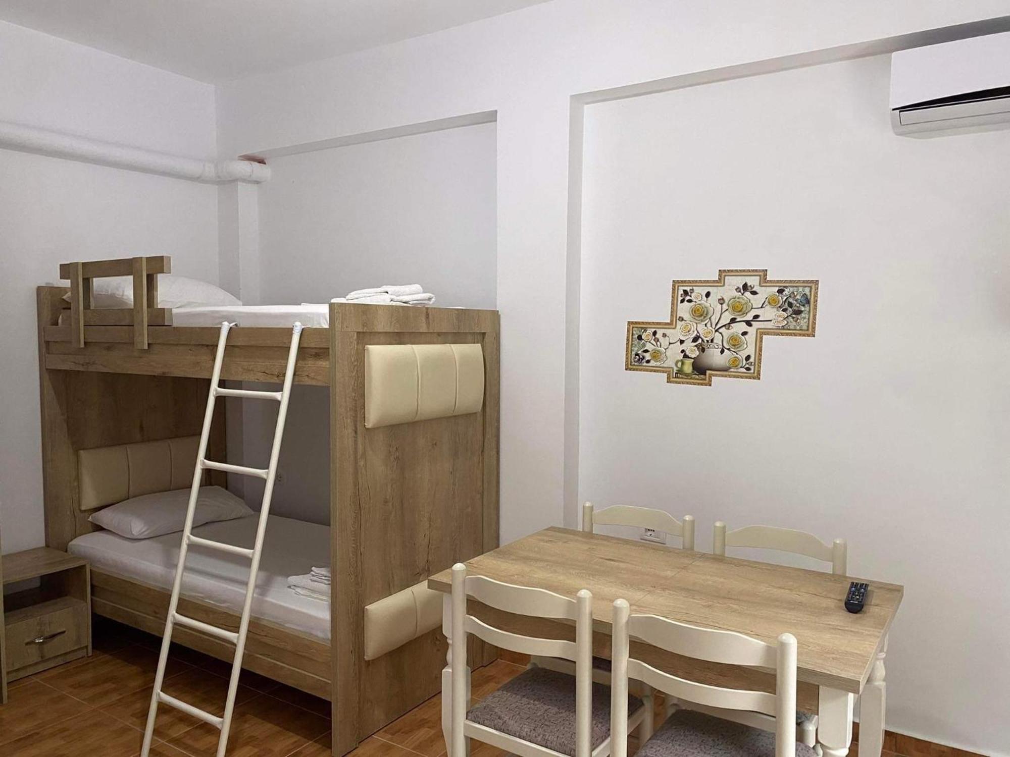 Guesthouse Noan&Yliona Ksamil Bilik gambar